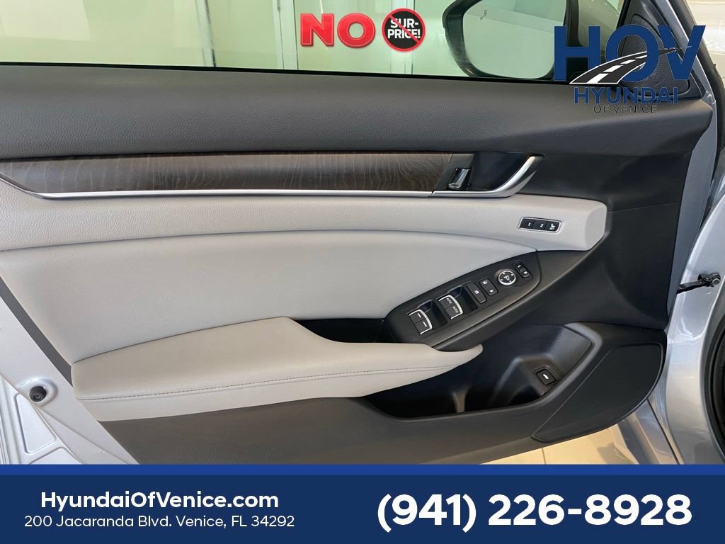 Used 2019 Honda Accord Touring image 43