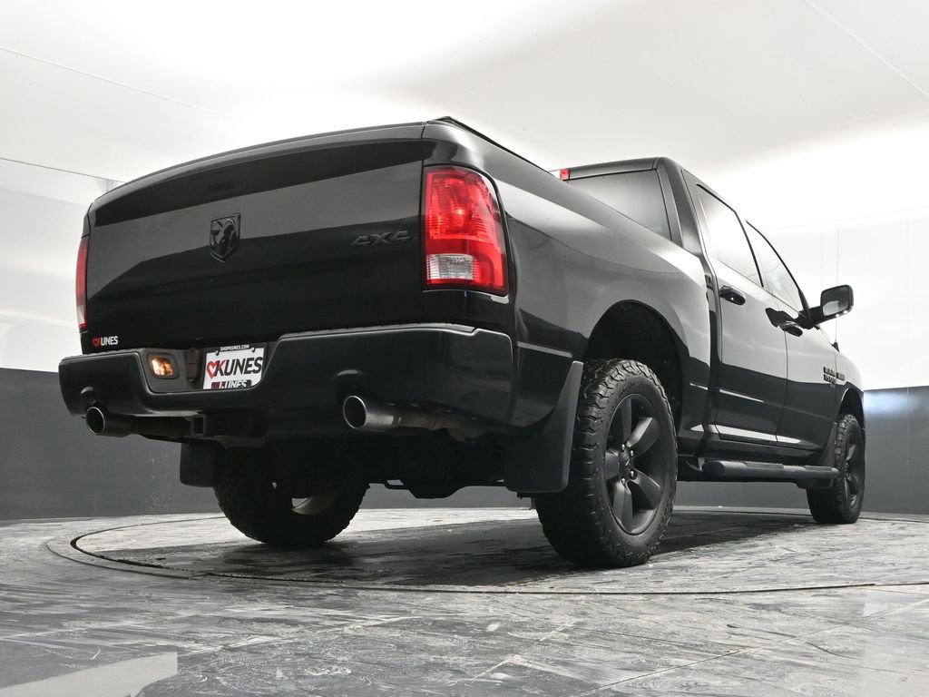 Used 2019 RAM 1500 Classic SLT w/ Black Appearance Group image 46