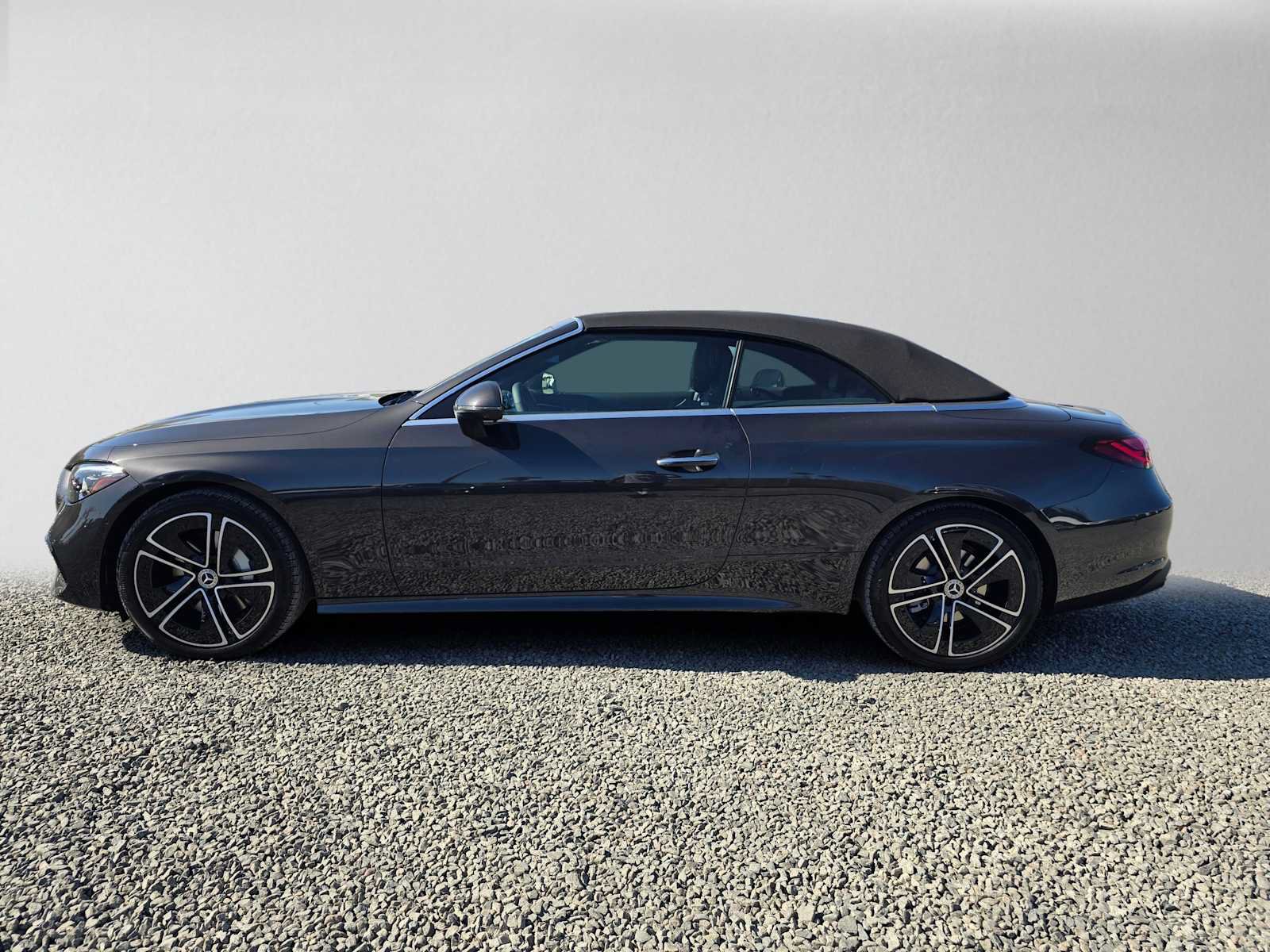New 2027 Mercedes-Benz CLE 300 4MATIC Cabriolet image 6