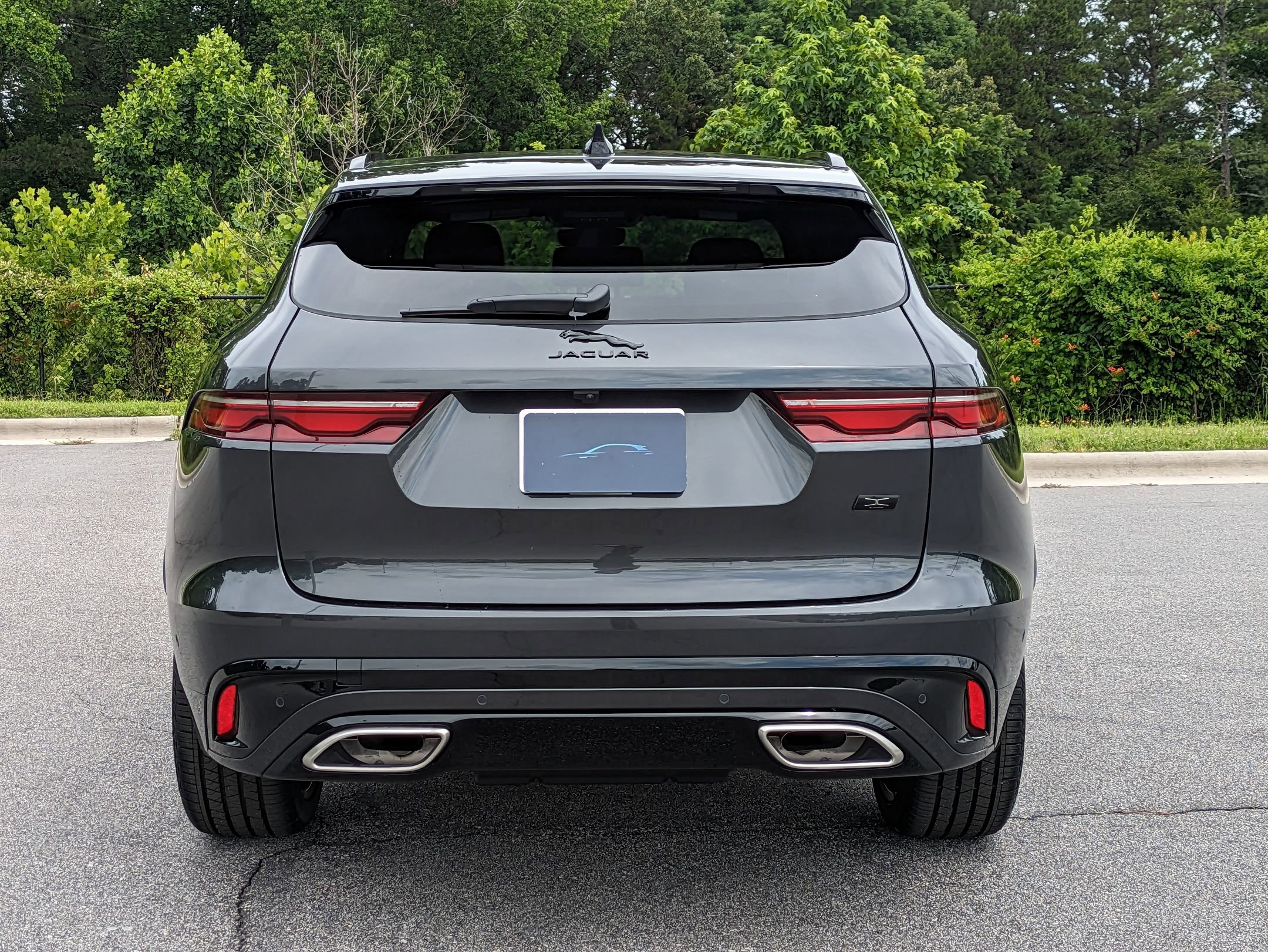 New 2026 Jaguar F-PACE R-Dynamic S image 7