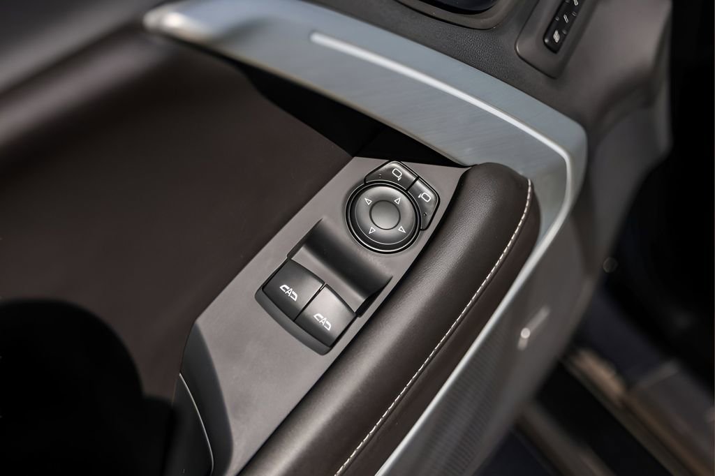 Used 2022 Chevrolet Camaro SS image 24