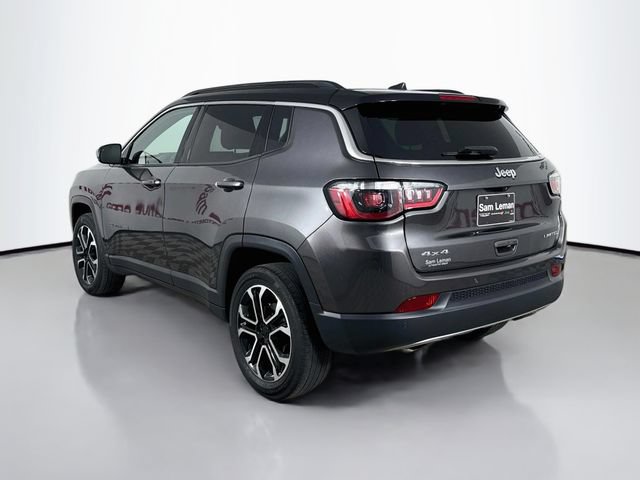 Used 2023 Jeep Compass Limited AWD/4WD image 5