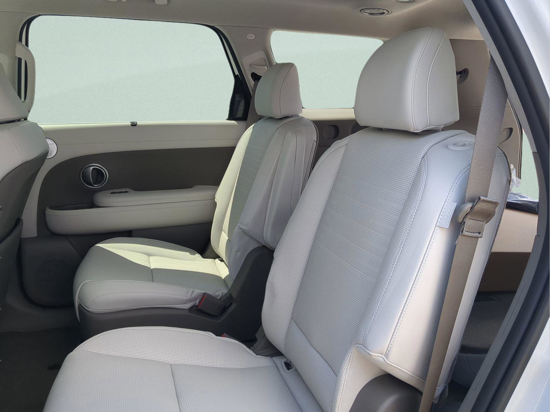 New 2026 Hyundai Palisade Limited image 18