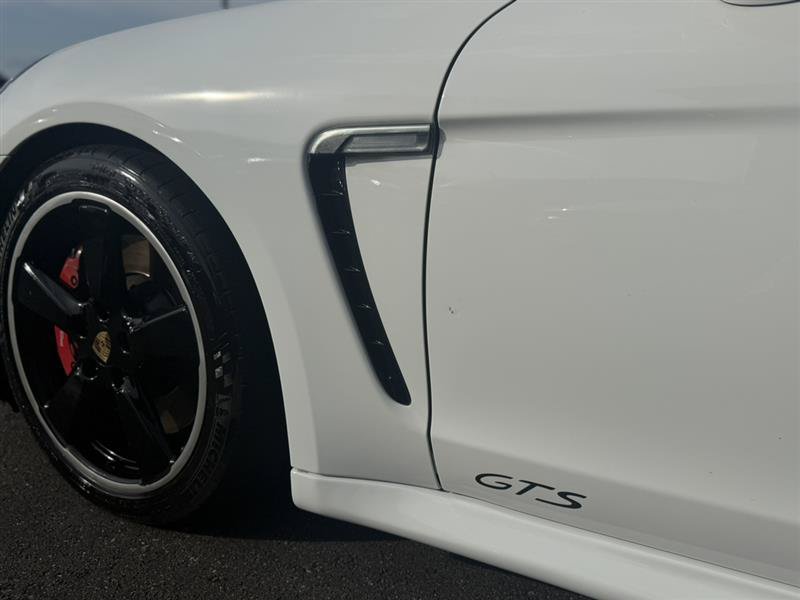 Used 2015 Porsche Panamera GTS AWD/4WD image 13