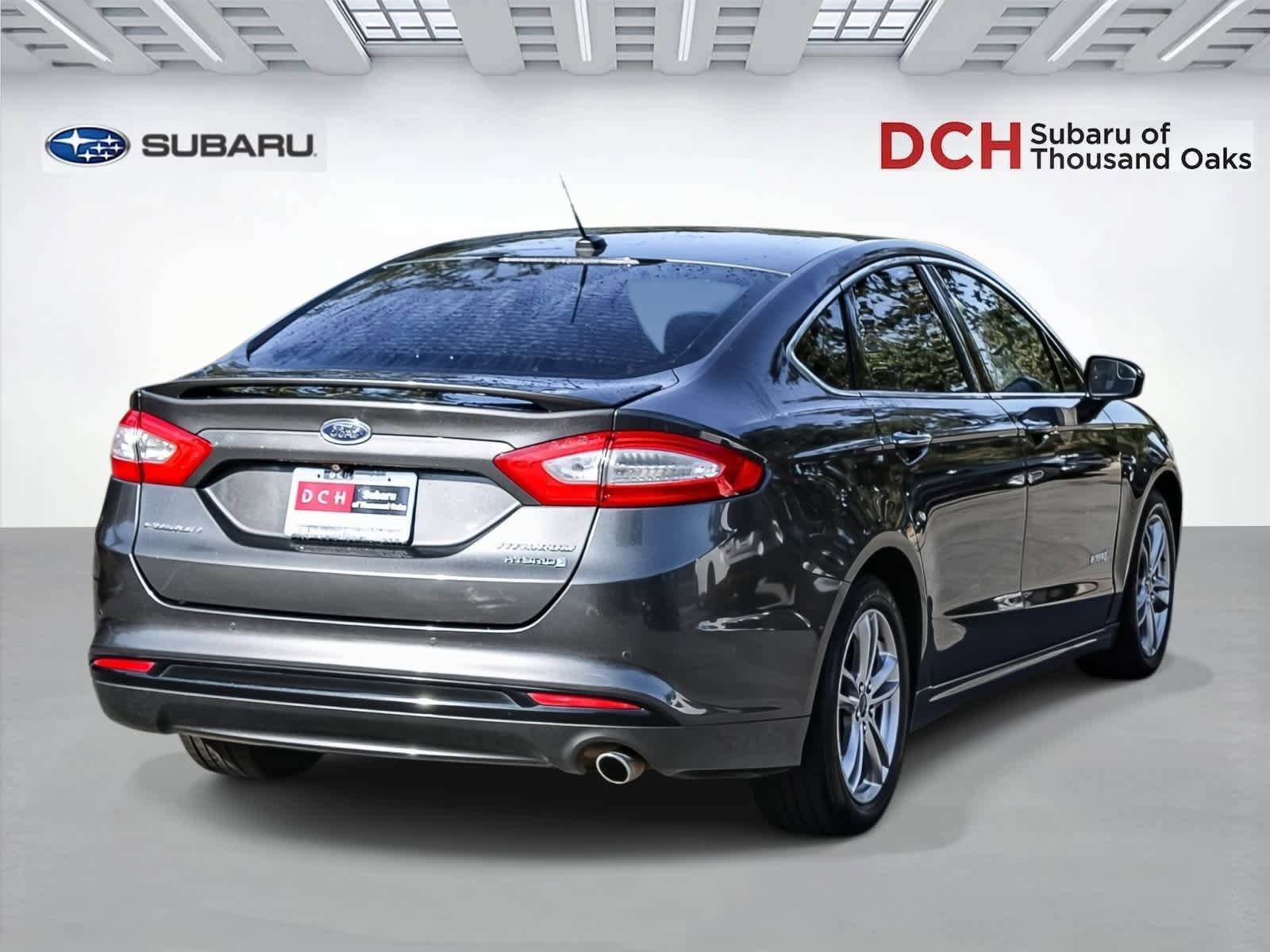 Used 2015 Ford Fusion Titanium FWD image 4