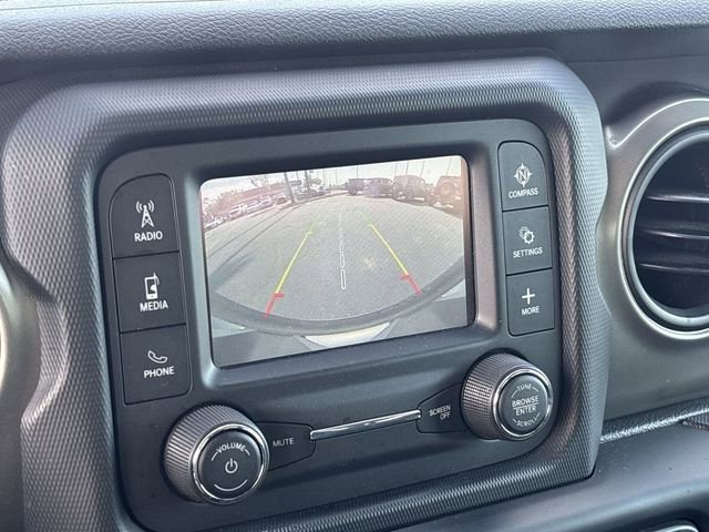 Used 2018 Jeep Wrangler Unlimited Sport S image 25