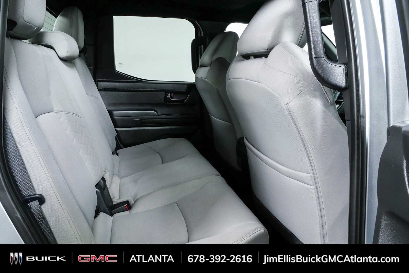 Used 2024 Toyota Tacoma SR5 AWD/4WD image 19
