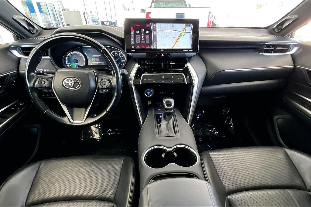 Certified 2021 Toyota Venza Limited AWD/4WD image 7