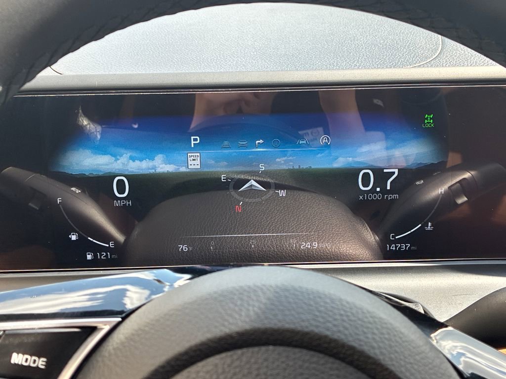Used 2024 Kia Seltos EX AWD/4WD image 16