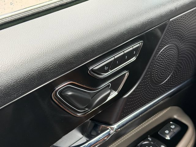 Used 2025 Lincoln Corsair FWD image 27