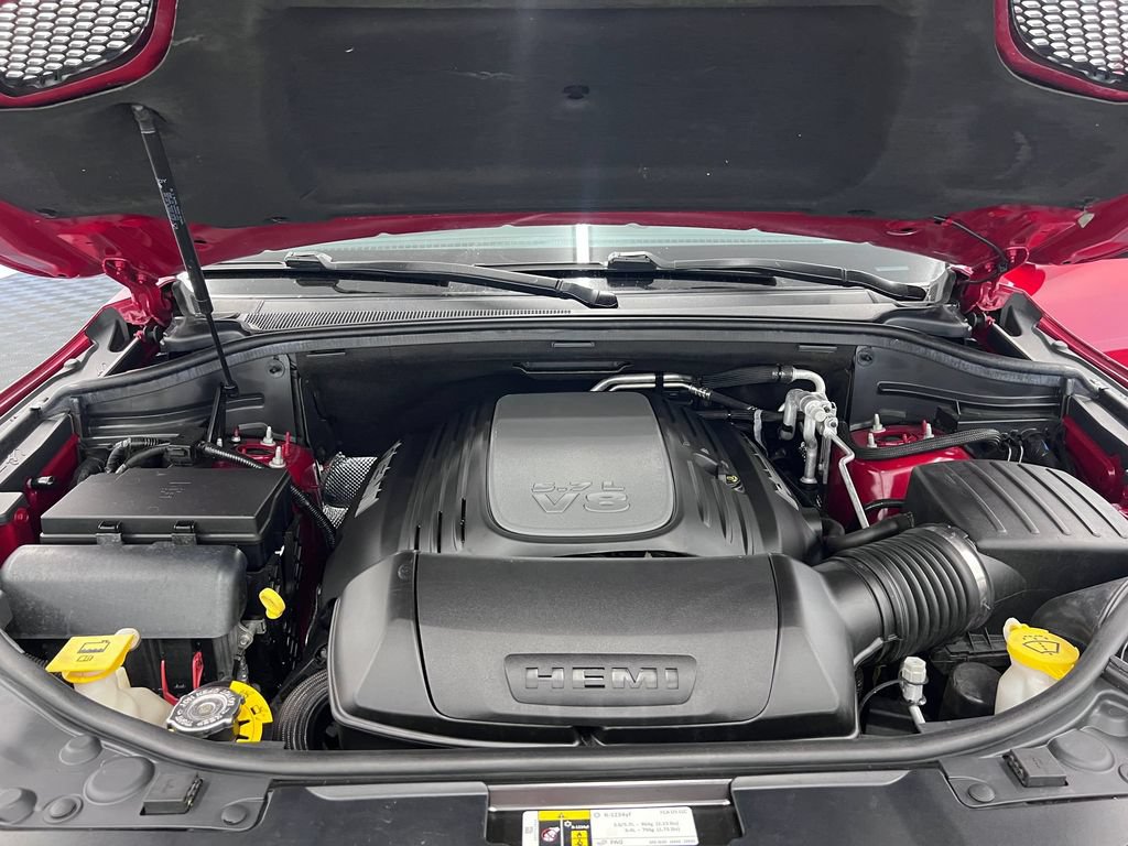 Used 2018 Dodge Durango R/T w/ Technology Group AWD/4WD image 32