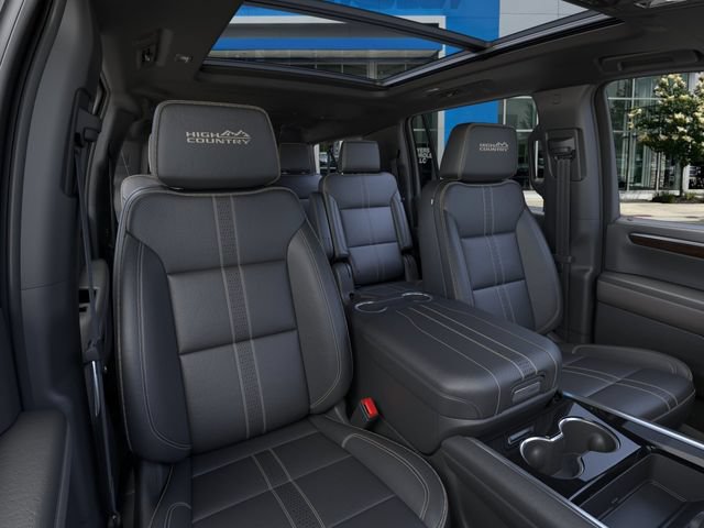 New 2026 Chevrolet Suburban High Country AWD/4WD image 16