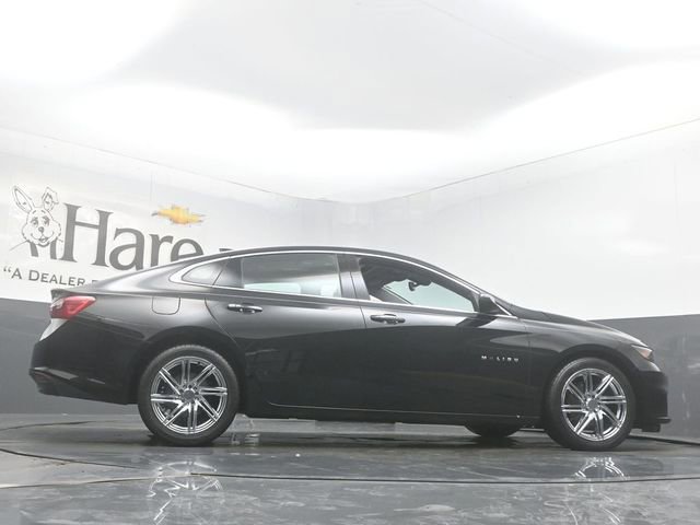 Used 2018 Chevrolet Malibu LT w/ Leather Package image 51