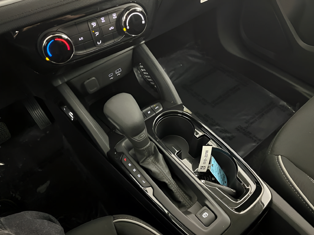 New 2026 Chevrolet TrailBlazer LT w/ Midnight Edition AWD/4WD image 17