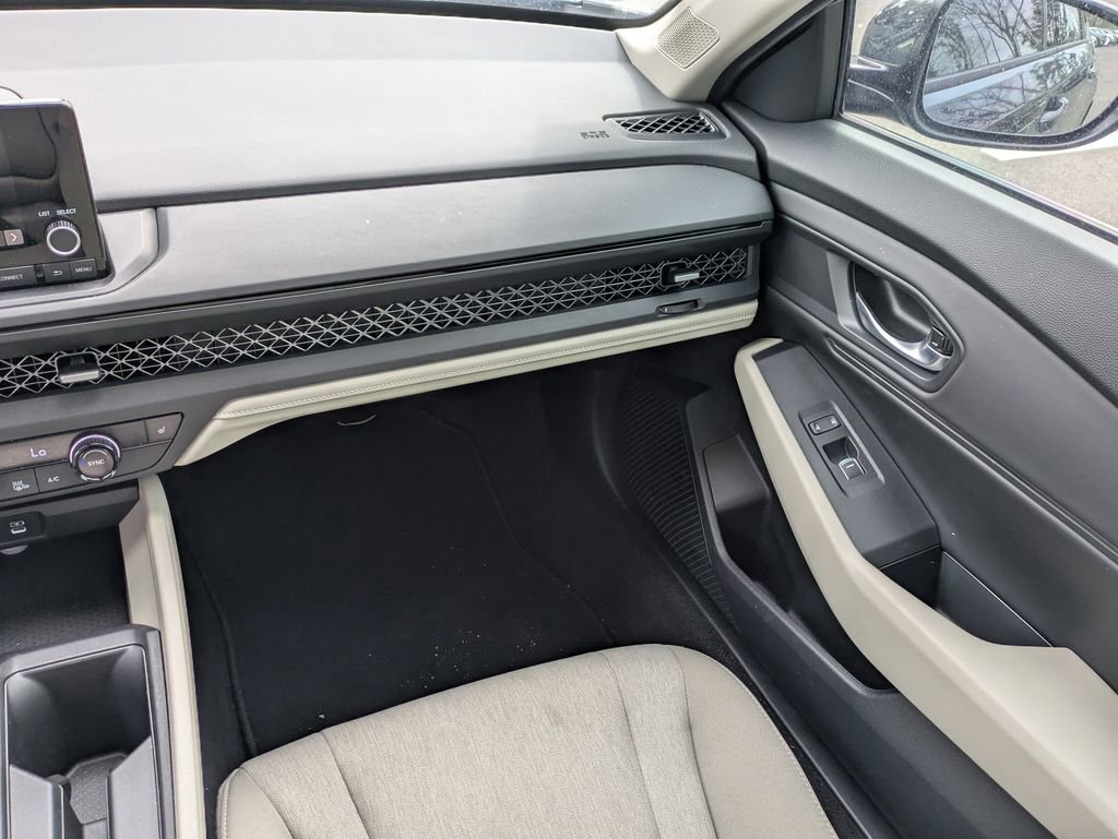 Used 2024 Honda Accord EX image 15