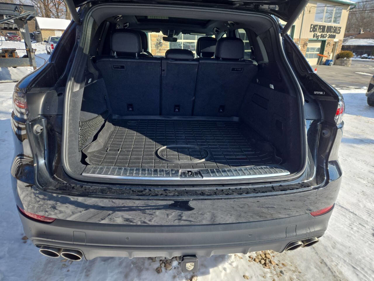 Used 2020 Porsche Cayenne S image 23