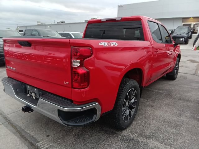 Used 2022 Chevrolet Silverado 1500 LT AWD/4WD image 7