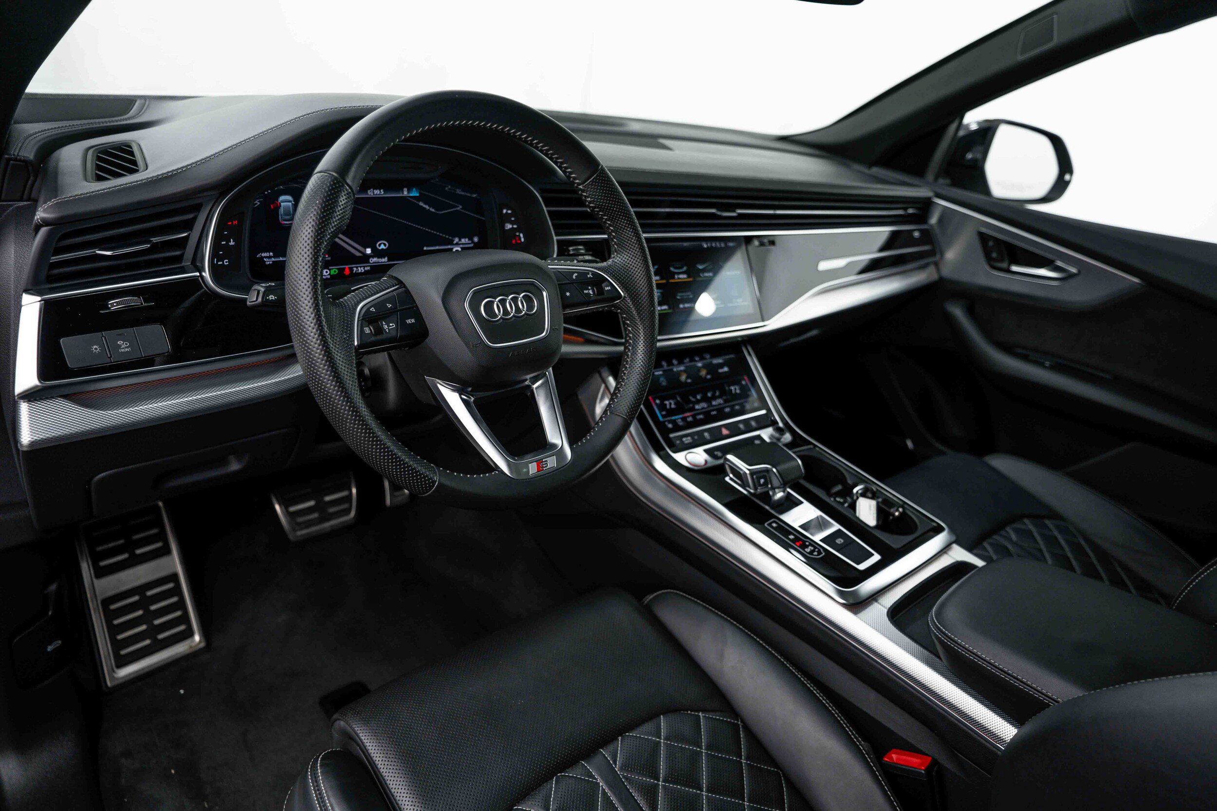 Used 2020 Audi SQ8 Premium Plus w/ Driver Assistance Package AWD/4WD image 10