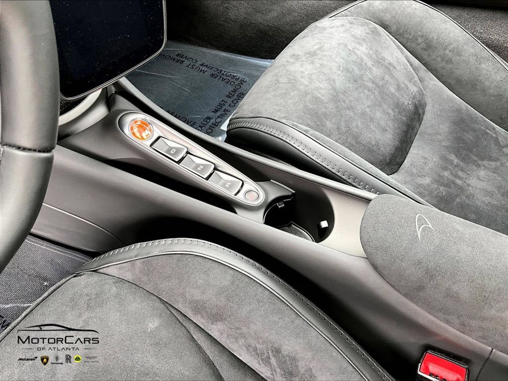 New 2026 McLaren Artura Spider RWD image 8