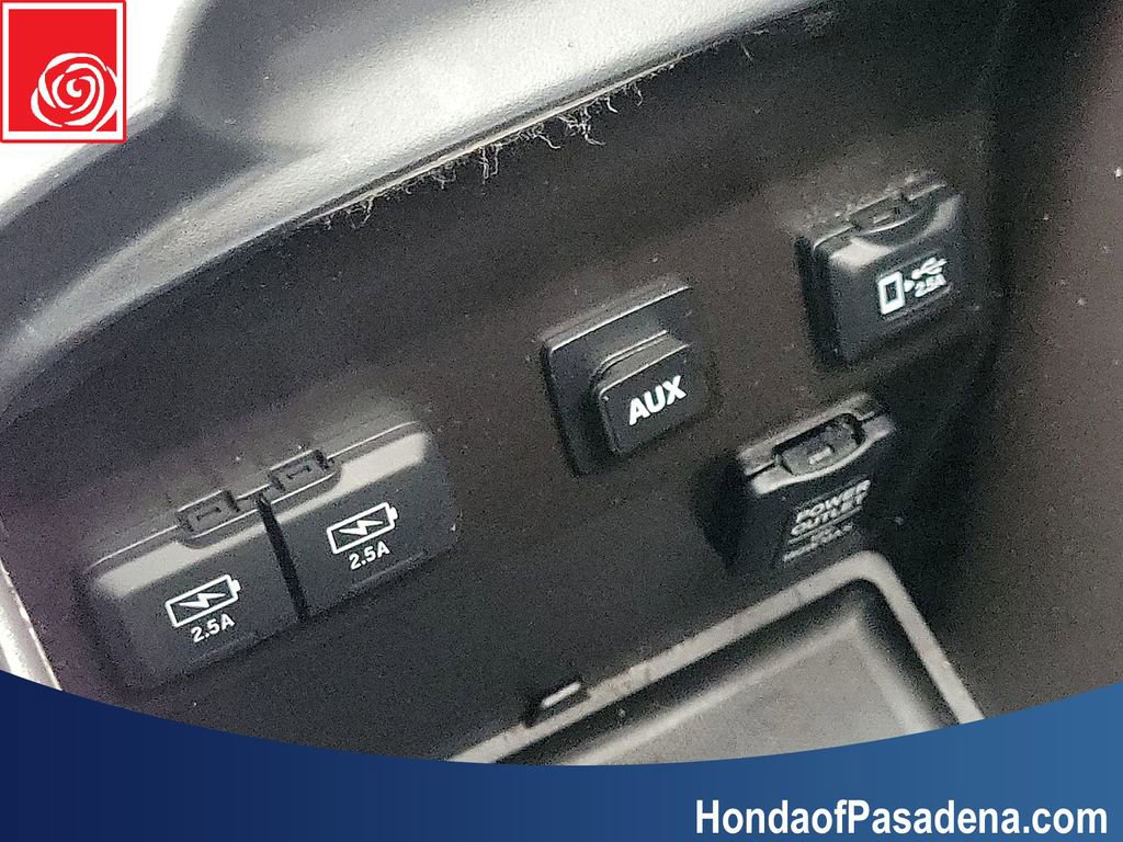 Used 2020 Acura MDX SH-AWD image 19