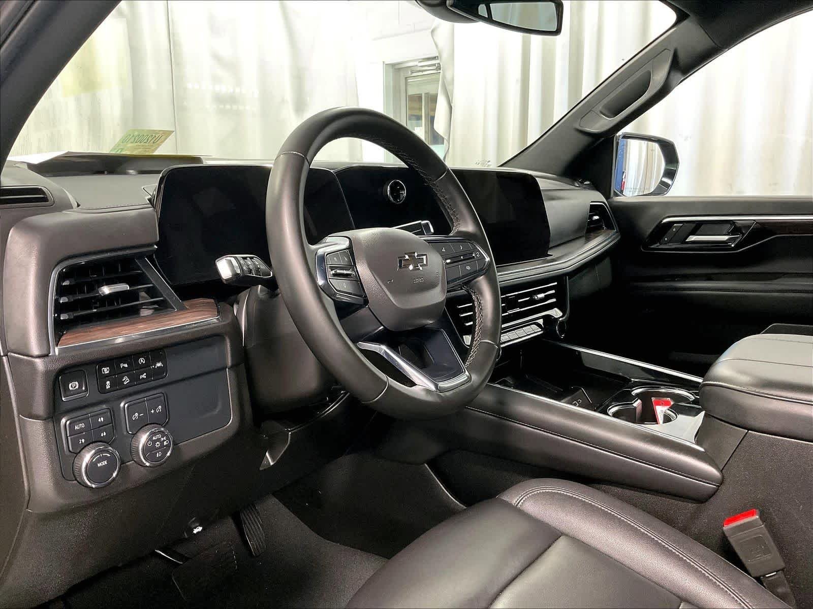 Used 2025 Chevrolet Tahoe Z71 image 8