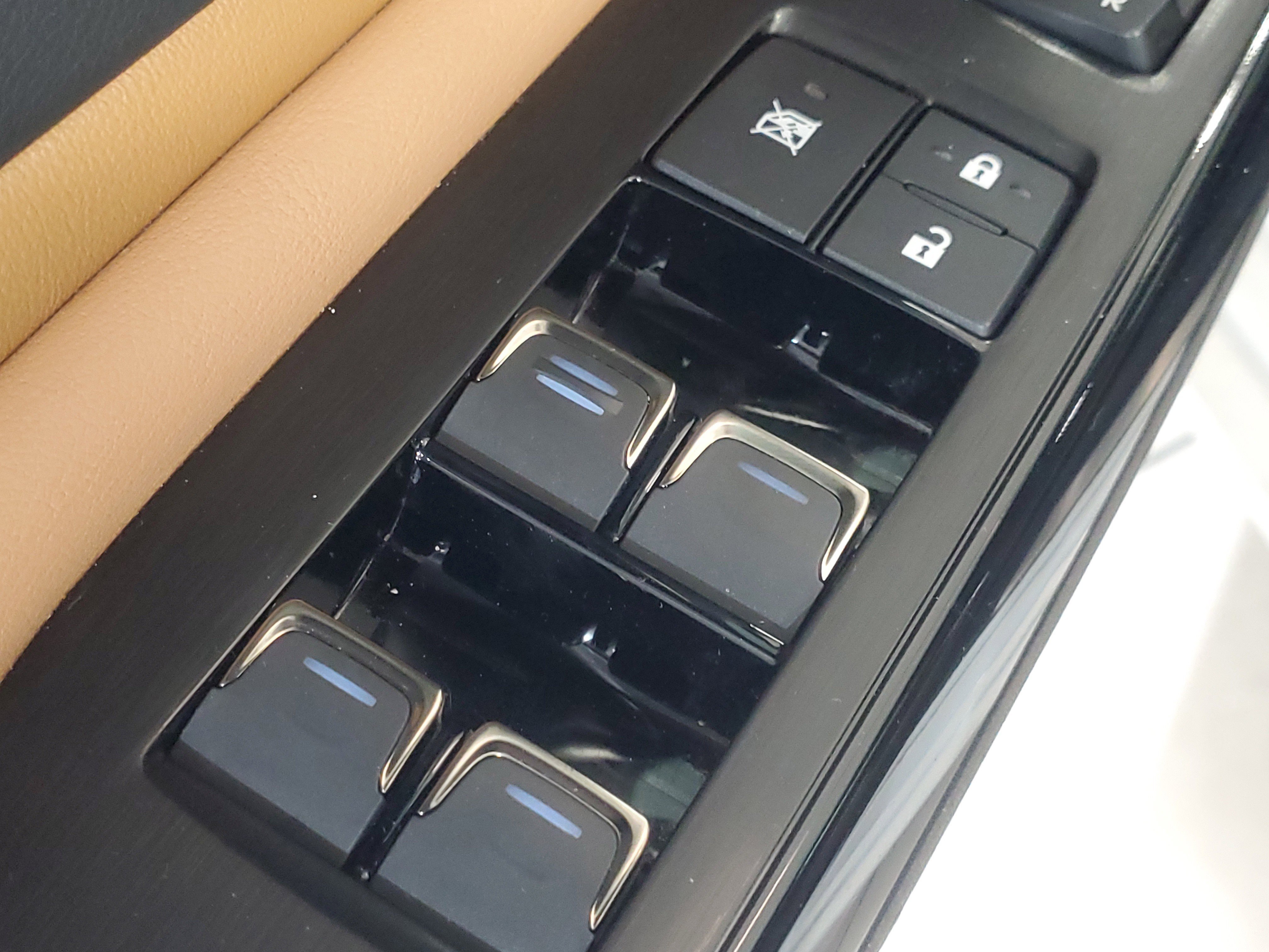 Used 2022 Lexus ES 350 w/ Premium Package image 19