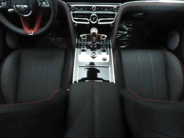 New 2025 Bentley Flying Spur Plug-In Hybrid image 18