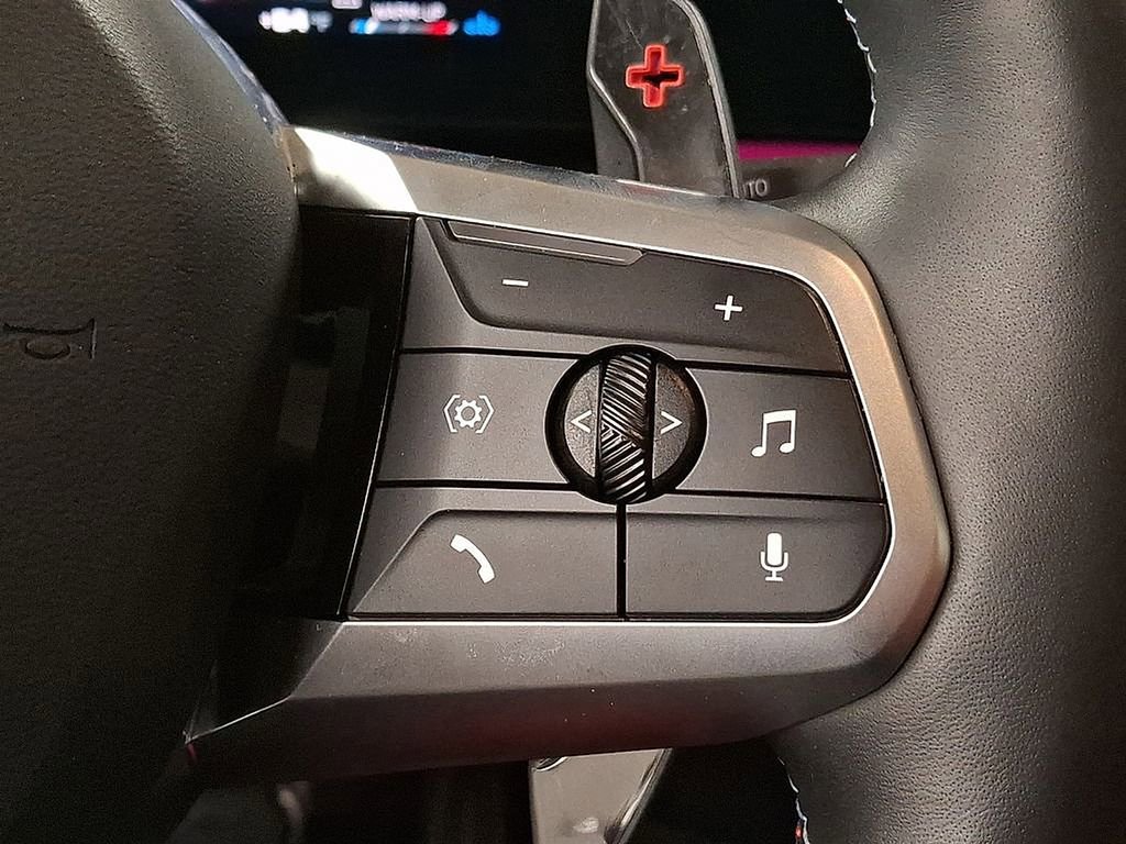 Used 2025 BMW M235i xDrive w/ Premium Package image 17