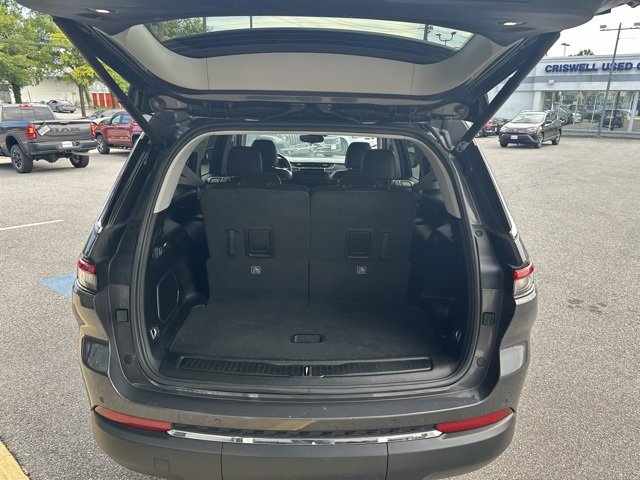 Used 2022 Jeep Grand Cherokee L Limited image 31