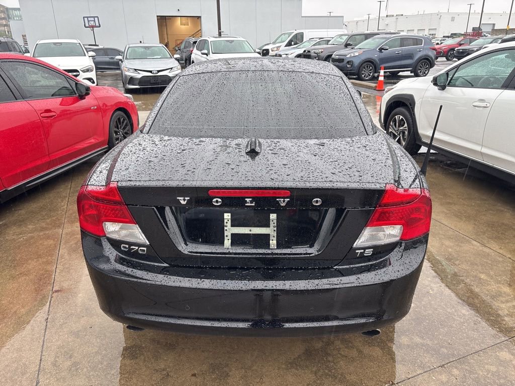 Used 2013 Volvo C70 T5 w/ Climate Pkg FWD image 3