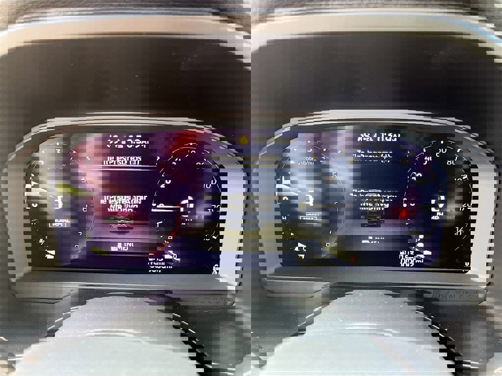 New 2025 Mitsubishi Outlander SE image 12