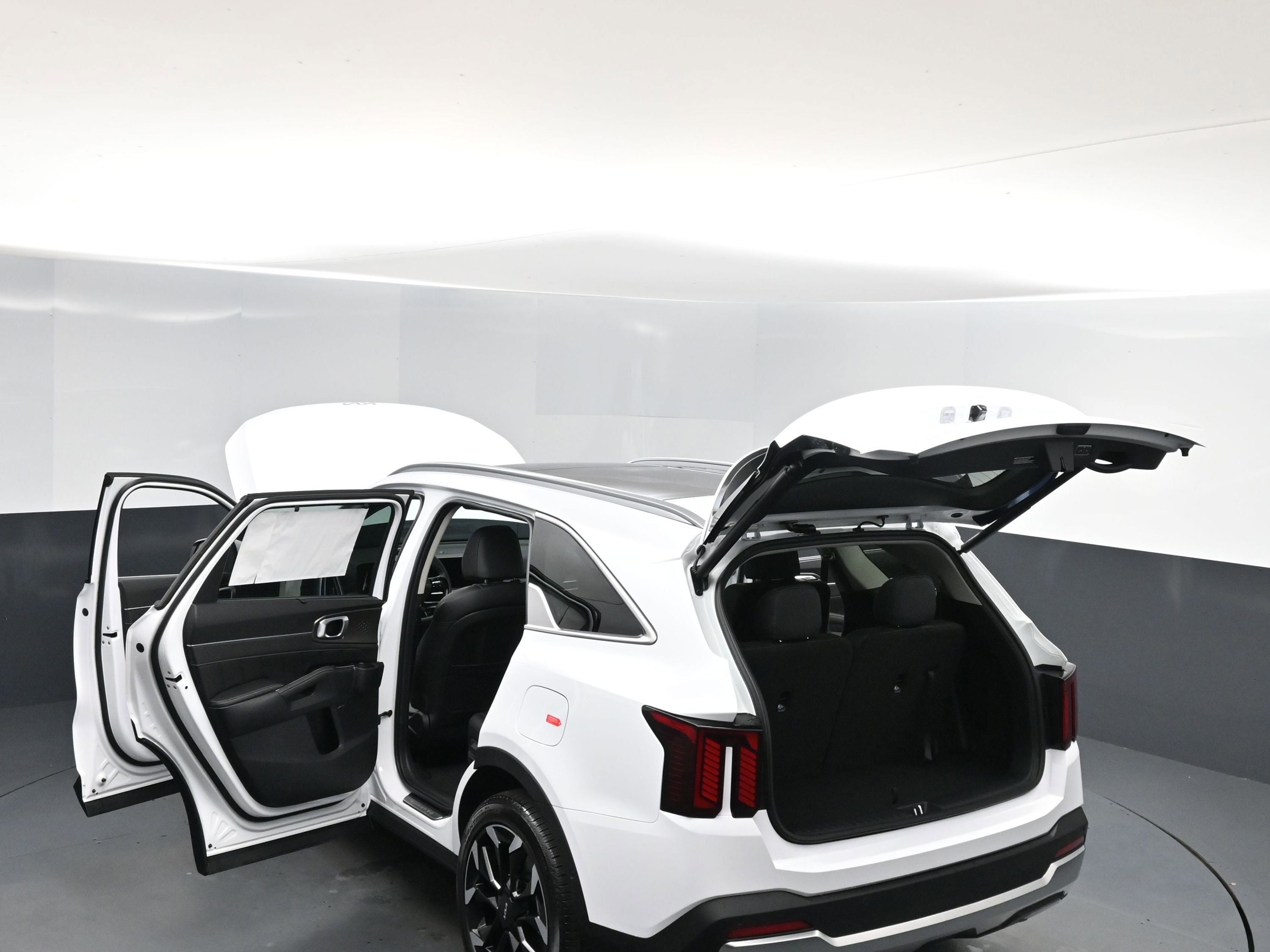 New 2026 Kia Sorento SX image 15