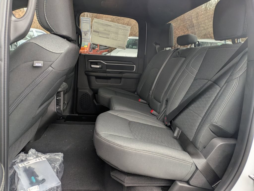 New 2026 RAM 2500 Big Horn AWD/4WD image 25