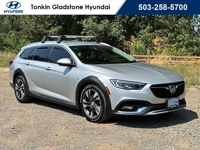 Used 2018 Buick Regal Preferred w/ Sights and Sounds Package AWD/4WD video 1