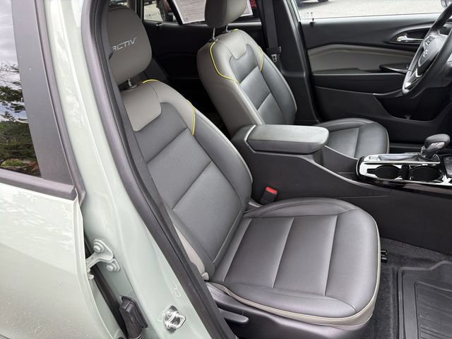 Certified 2024 Chevrolet Trax ACTIV w/ Driver Confidence Package FWD image 26