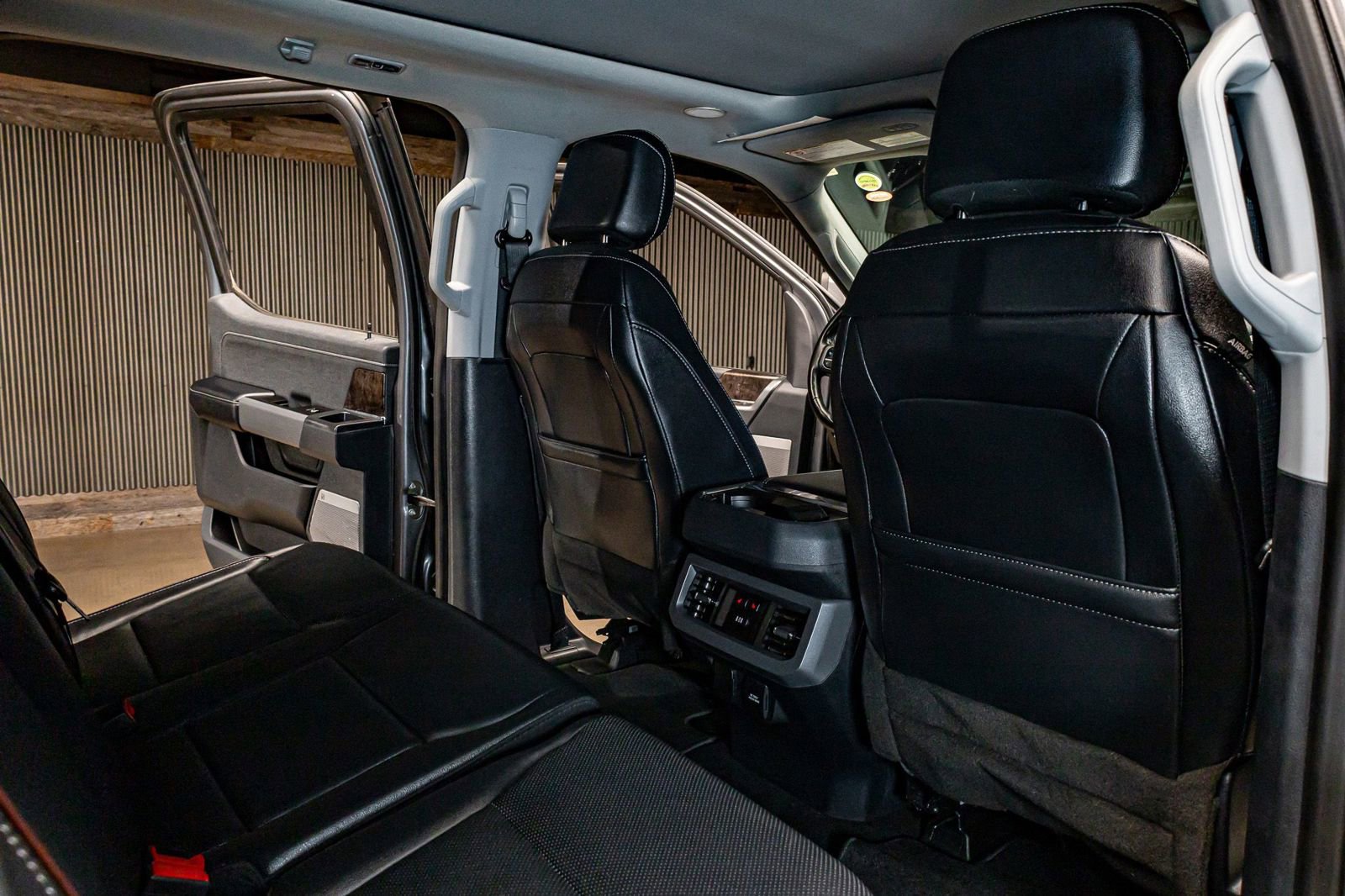 Used 2023 Ford F250 Lariat w/ Lariat Ultimate Package image 26