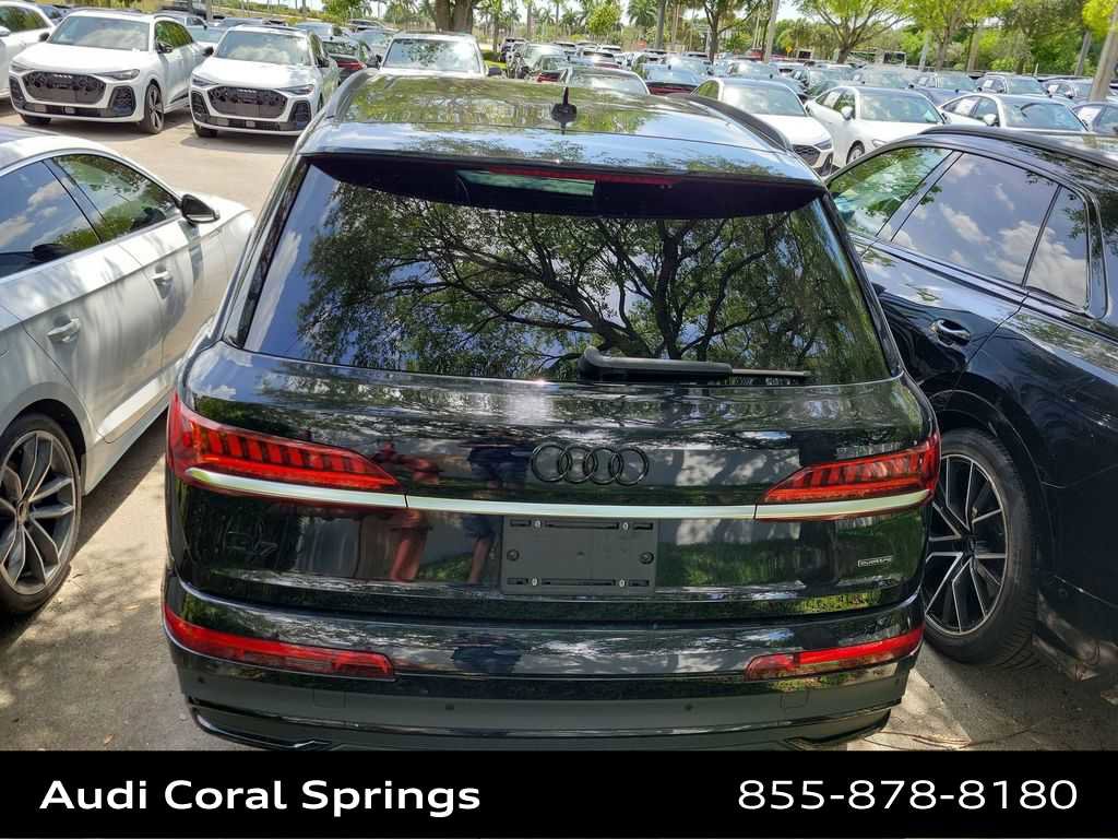 Used 2021 Audi Q7 3.0T Prestige w/ Prestige Package AWD/4WD image 21