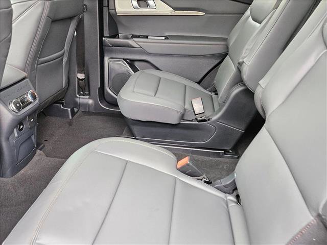 New 2026 Ford Explorer Active w/ Active Comfort Package image 16