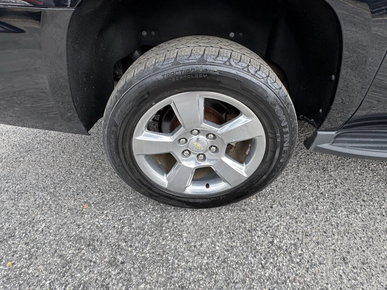 Used 2018 Chevrolet Suburban LT AWD/4WD image 70