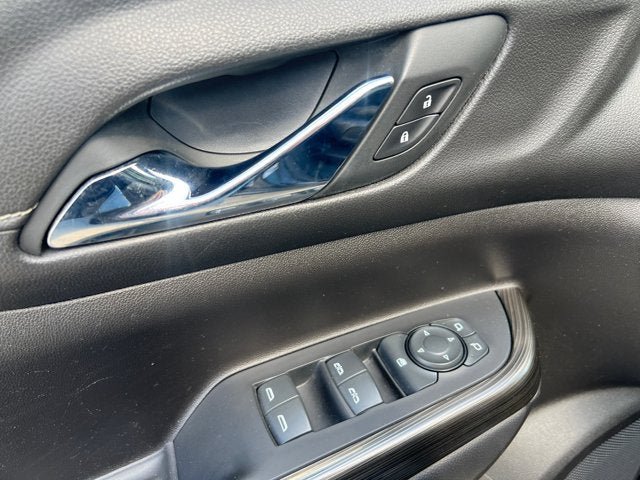 Used 2023 GMC Acadia SLT FWD image 15