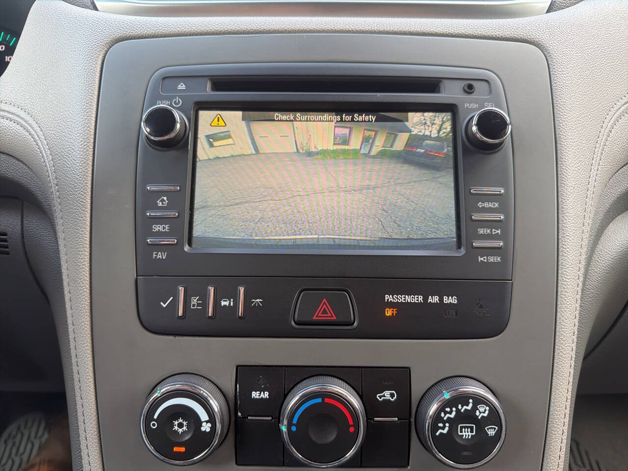 Used 2016 Chevrolet Traverse LS FWD image 15
