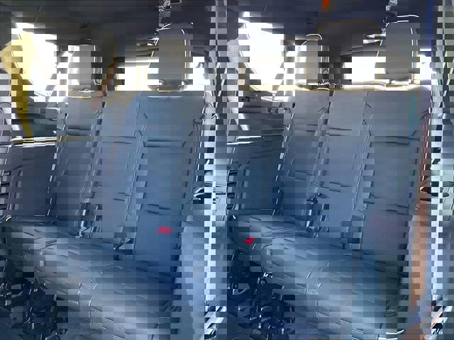 New 2026 Chevrolet Suburban Premier image 14