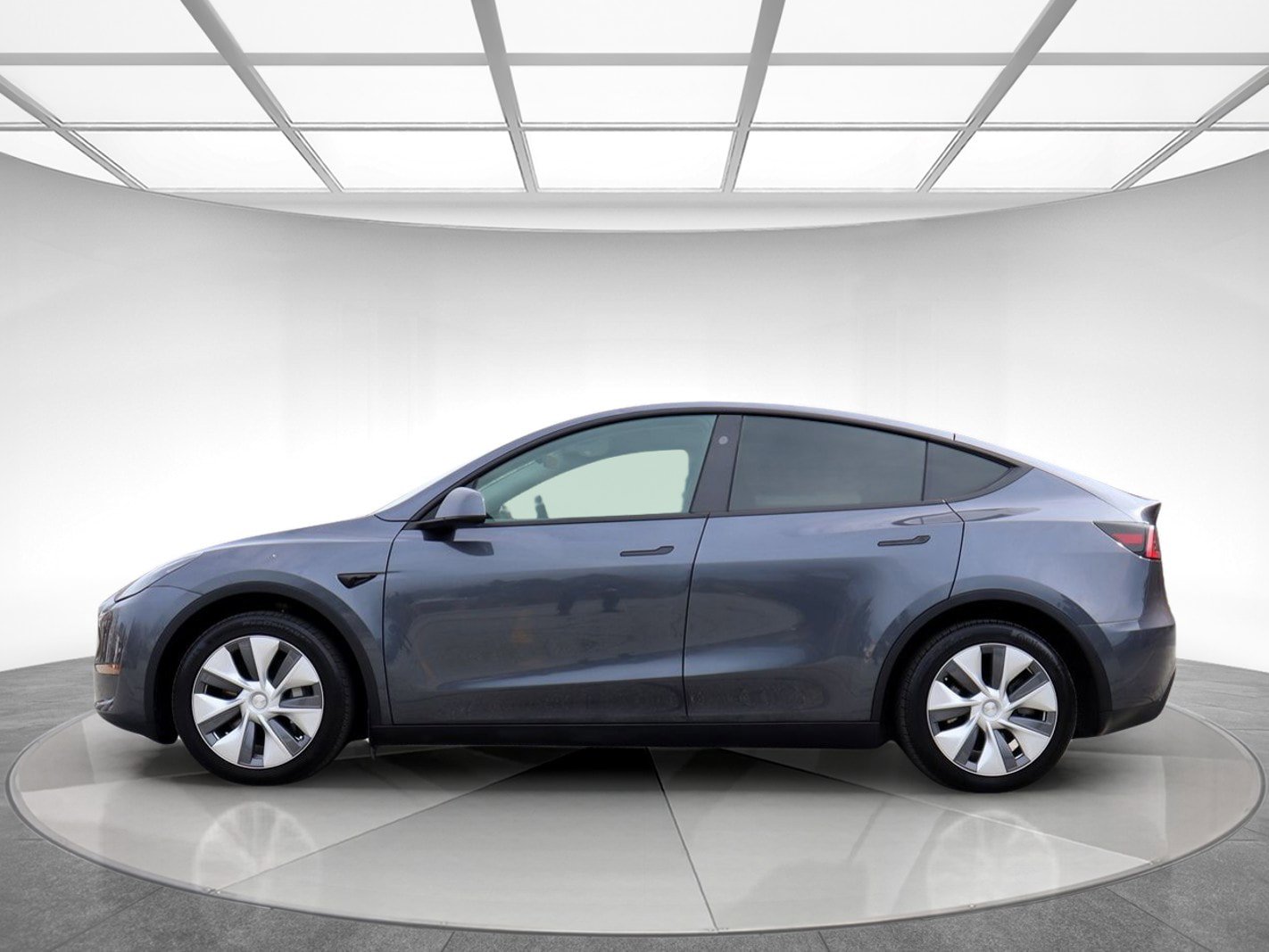 Used 2023 Tesla Model Y Long Range image 5