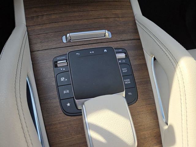 Used 2024 Mercedes-Benz GLS 450 4MATIC image 9