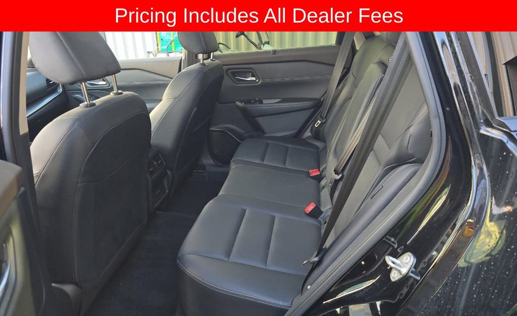 Certified 2023 Nissan Rogue SV w/ SV Premium B Package AWD/4WD image 13