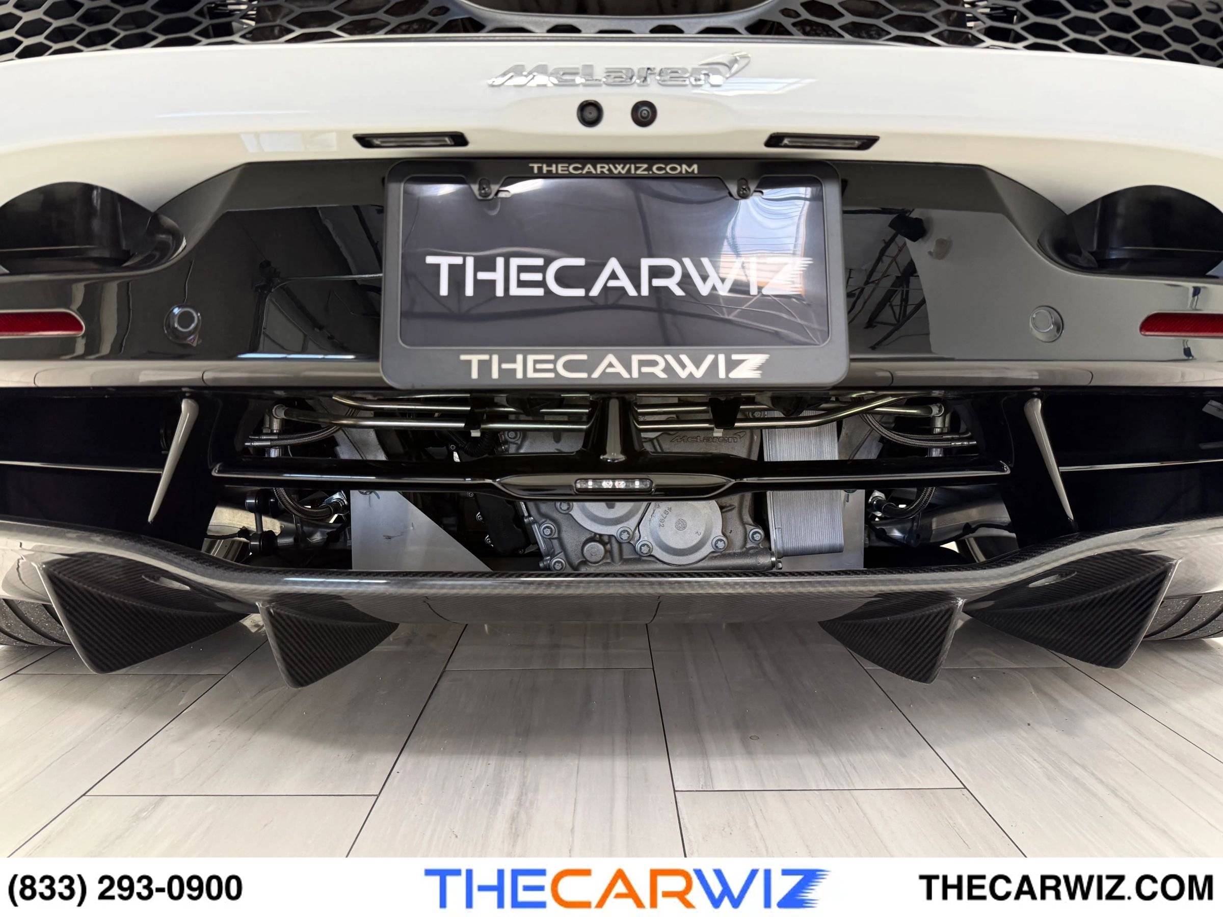 Used 2024 McLaren 750S Spider RWD image 32