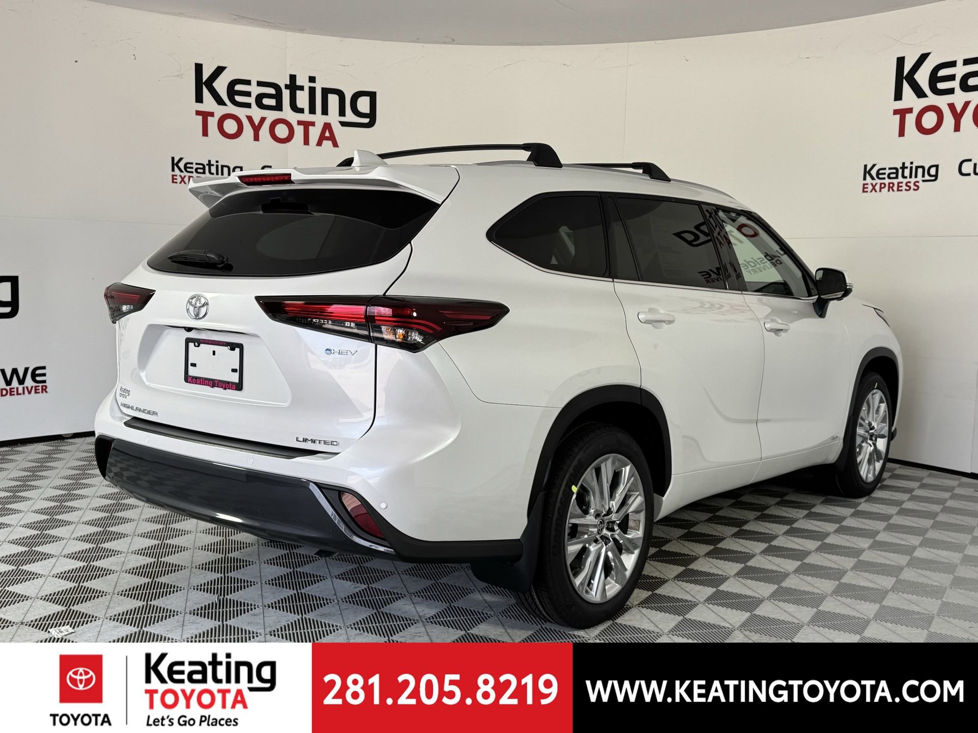 New 2026 Toyota Highlander Limited AWD/4WD image 14