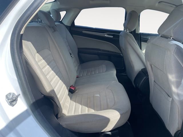 Used 2020 Ford Fusion S image 27