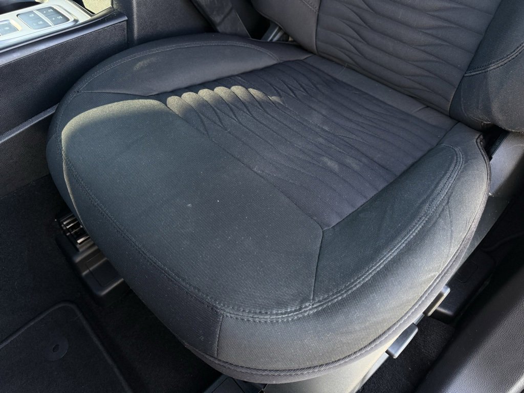 Certified 2020 Ford Explorer XLT image 24