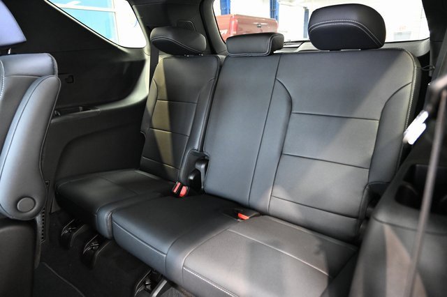 New 2026 Chevrolet Traverse LT w/ Driver Confidence Package image 12